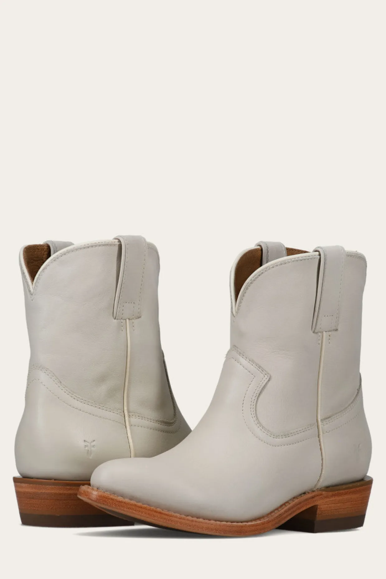 Booties^Frye Billy Short
