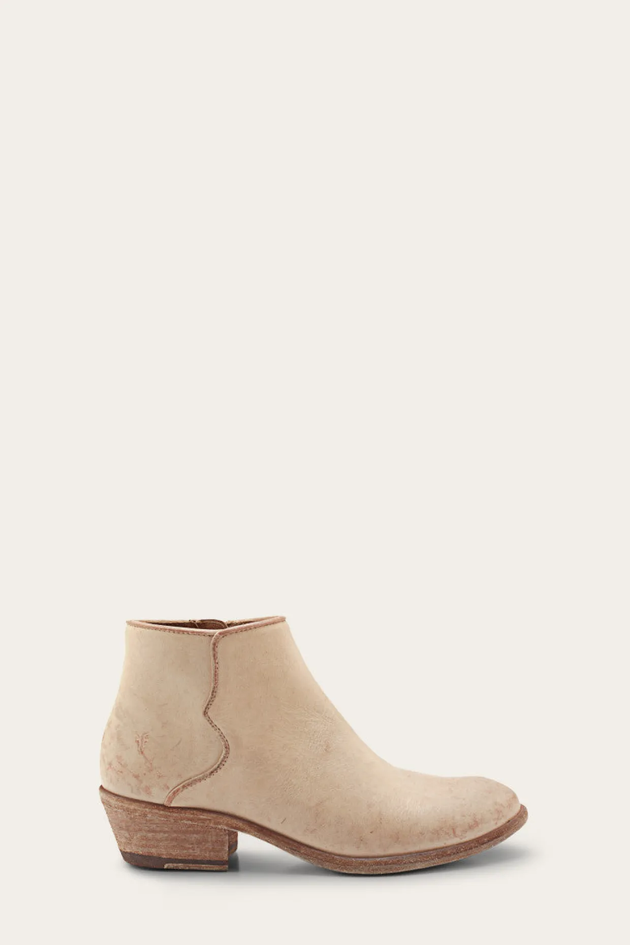 Booties^Frye Carson Piping Bootie