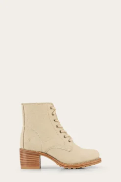 Booties^Frye Sabrina 6G Lace Up