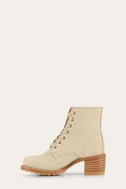 Booties^Frye Sabrina 6G Lace Up