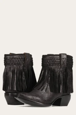 Booties^Frye Sacha Short Fringe Bootie